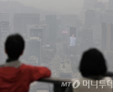 암 생존자 '골다공증' 위험 높이는 이것…"마스크 꼭 써라"