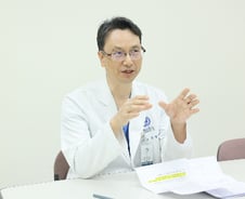 "수술 불가한 췌장암 완치" 그 치료법…국산 장비로 생존기간 더 늘렸다[영상]