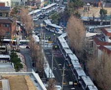 "재택근무 하세요"…尹 대통령 탄핵 선고날 헌재 인근 '셧다운' 된다