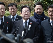 '尹선고 D-1'...野 "국민 명령은 파면" vs 與 "민주당 승복 선언하라"