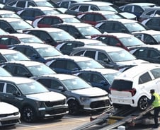 [단독]'美서 생산해도, 수출해도 문제'…정부 3조원 車산업보호 정책금융 준비