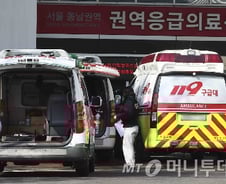 朴 땐 4명 사망…응급실도 '긴장', 의사 2배 증원해 '비상 체제'