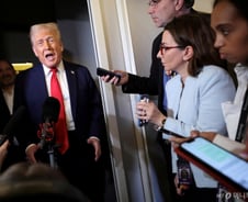 트럼프 "반도체 관세, 빠른 시일 내 시작"…대미수출 타격 더 커진다