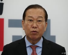 권영세 "헌재 결정 겸허히 수용…폭력·극단적 행동 있어선 안 돼"