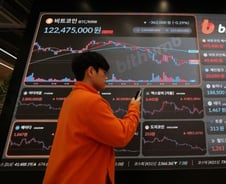 탄핵 선고에도 가상자산시장 '평온'…비트코인 1억2200만원대