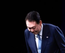 이제는 조기대선 모드…선거비용 어떻게 충당하나