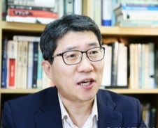 [MT시평]정치양극화 막을 개헌 필요하다