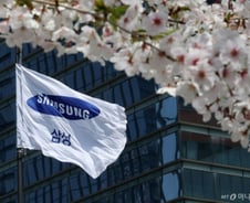 삼성전자 10년간 '폭싹 속았수다'