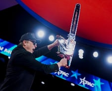 일론 머스크는 무엇을 위해 연방정부를 뒤흔들고 있나 [PADO]