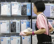 [단독]'초저가 유통공룡' 다이소, 무료 당일배송 시장도 흔든다