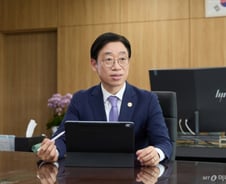 "정책현장 특화 '스파크'…공공기관 AI 대전환 앞장설 것"