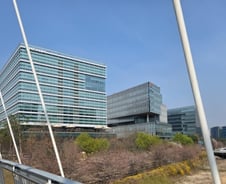 출근해서 게임하고 스크린골프…"나도 여기 다닐래" 넥슨 가보니