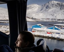 그린란드 갖길 원하는 트럼프, 현지 여론전? "CIA 등 투입됐다"