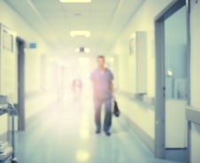 강릉 응급실서 흉기 든 환자, 의사 위협…의협 "무관용 강력 처벌하라"