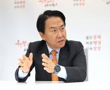 서대문구청장 "6년내 유진상가 첫 삽…경의선 5개 구간 나눠 개발"