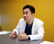 "남녀 모두 접종해야 효과적…한국도 남성에 HPV 접종해야"