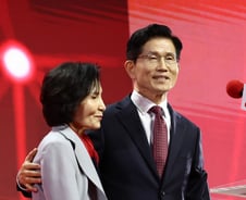 [단독] 김문수-설난영, 이번 대선 첫 '부부 동반 유세' 나선다