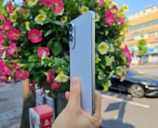 "그립감 탁월, 배터리는 글쎄"...5.8㎜ '갤S25' 엣지 써보니 [테크로그]