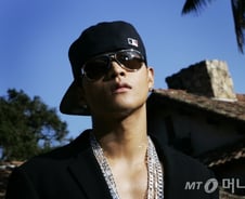 "한국인 안할래요" 국적포기 속출…유승준이 촉발한 이 법 [뉴스속오늘]