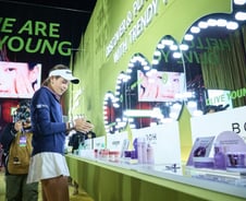 'K웨이브' 내다본 이재현 30년 투자[광화문]