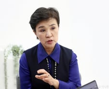 강금실 "이재명, 노무현의 '사람사는 세상' 꿈 이뤄줄 후보"[인터뷰]