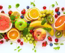 "꾸준히 먹었더니 대장암 위험 26% 뚝"…전문가 추천한 과일 4가지