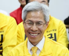 권영국 "이재명 당선 축하…내란세력 분명하게 청산하길"