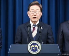 이재명 대통령에 '역대 최다표' 줬지만 '과반'은 안 준 절묘한 민심