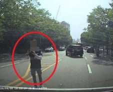 "죽으면 책임질게" 구급차 막은 택시, 사고부터 고의?…기막힌 전력[뉴스속오늘]