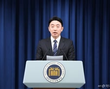 이재명 대통령, 정책실장 김용범·경제성장수석 하준경 임명