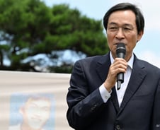 [단독]대통령실 새 정무수석에 우상호 전 의원 확정