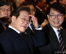 [단독]이한주 국정기획위원장 "인위적 경기부양 아닌 '진짜 성장'으로"