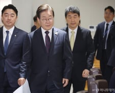 '李재판중지법' 등 강행처리에 급제동…이재명 대통령, 속도조절?