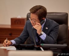 이재명 대통령, 베트남 주석과 첫 통화…"포괄적 전략 동반자 관계 발전"