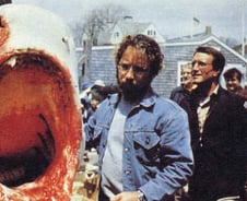 '빠~밤, 빠~밤' 6000억 대박 난 공포영화…이면엔 '감독 갑질'? [뉴스속오늘]