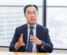 "정부, 산업정책 조정자 아닌 참여자 돼야…'킬러기술' 확보만이 살 길"