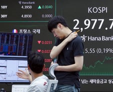 외인·기관 쌍끌이 매도에…코스피 3000피 눈앞에 두고 다시 '미끌'