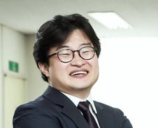 글로벌 자동차 위기, 국내 산업 생존을 위한 전방위 지원 절실[기고]