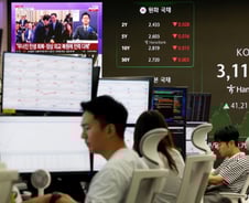 외국인·기관 순매수…전고점 돌파한 코스피, 랠리 이어지나