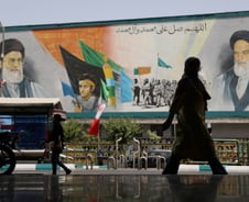 하메네이 이후의 이란, 그 내부의 사정 [PADO]