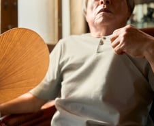 "항암치료 받았는데 폭염에 더 지쳐" 암환자 '이 시간대' 햇빛 피하세요