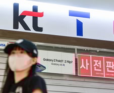 [단독] "뭐가 싸?" 약정 vs 지원금 고민 끝…단통법 폐지 후 바뀌는 것