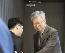 '정은경 복지부 장관 임명'에 의사협회 "조속히 대화하자"