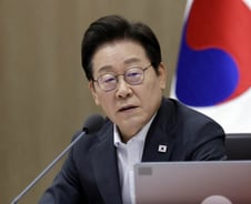 이재명 대통령, '소득노출' 소비쿠폰에 "인권 감수성 매우 부족" 질타