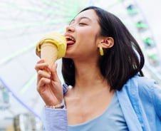 땀 흘리고 목마르다고 아이스크림 먹기…입속 세균은 배부릅니다