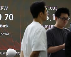 "5천피 진짜 갈 듯" 외인들 6.3조 베팅하는데…던지는 개미들