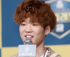 [단독] 래퍼 김하온 '피가 모자라', '선정적 가사'로 KBS 가요심의 부적격