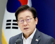 이재명 "주가 폭락" 경고 현실로?…'산재 리스크' 주식·채권 흔든다