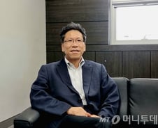 "한국의 '효율', 일본의 '끈기'…장점 합쳐 성공적 연구 생태계 만들 것"