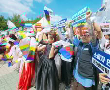 '문신사법' 33년 만에 뗀 첫발…문신사들 "K타투 세계화, 운명의 날"